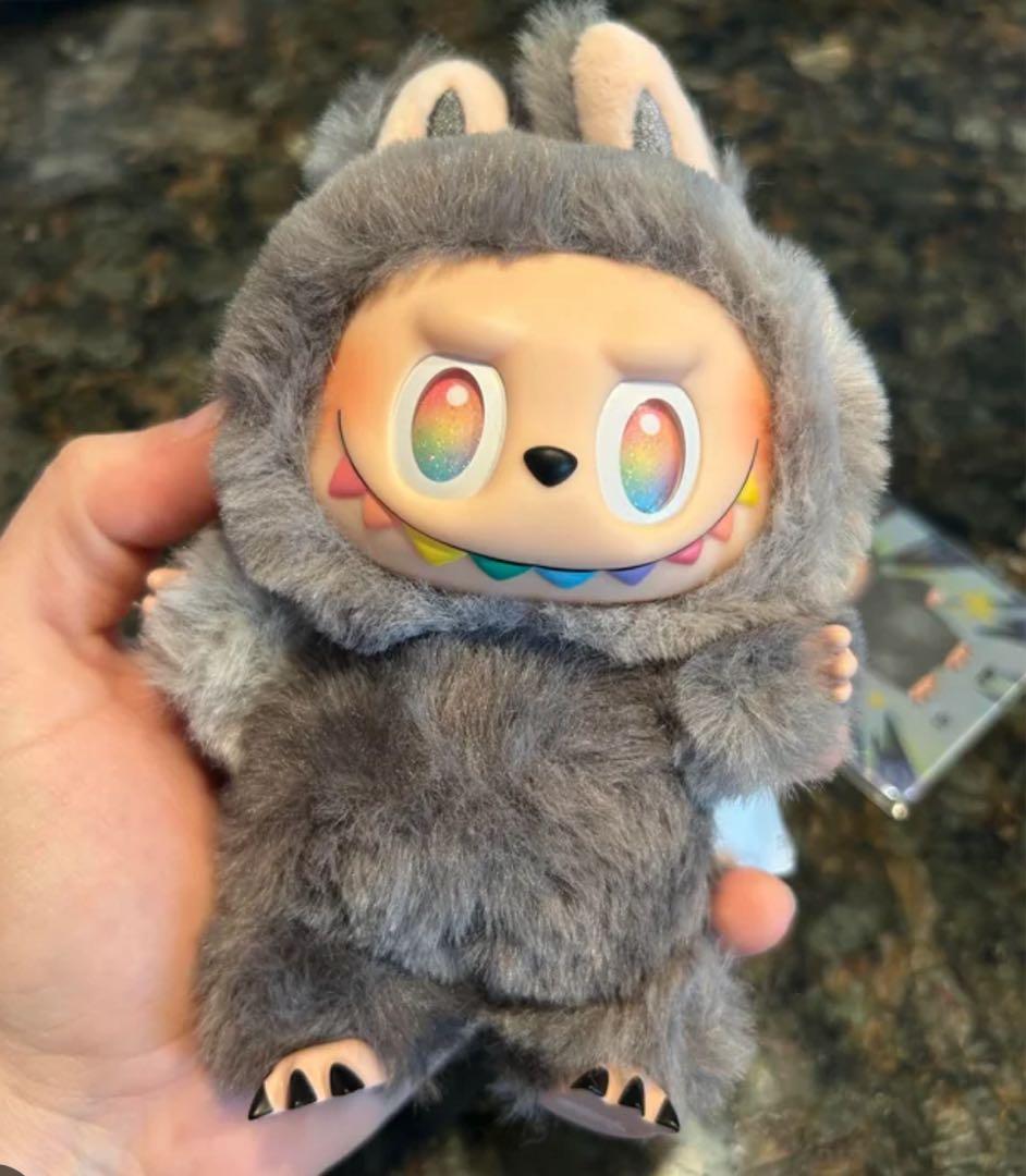 Labubu Big into Energy 3アソート