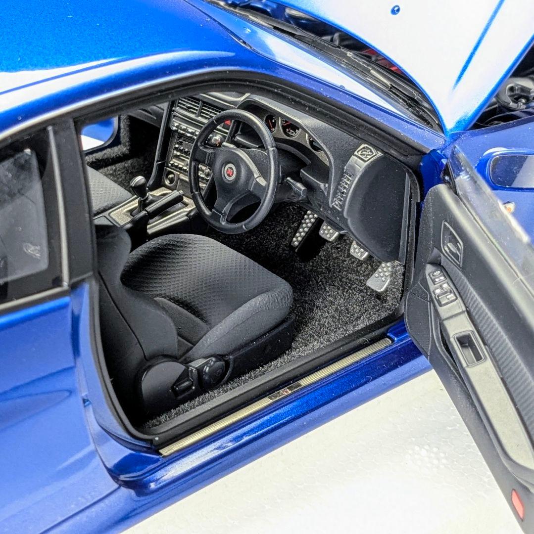 オートアート 1/18 日産 スカイライン GT-R VスペックII 77408