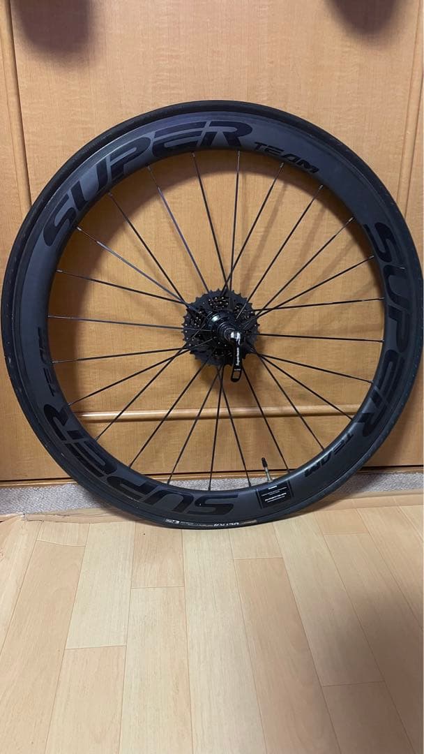 SUPERTEAM カーボンホイール