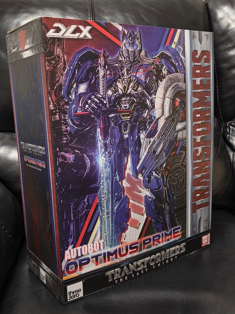 美品 DLX オプティマスプライム 最後の騎士王 threezero スリーゼロ