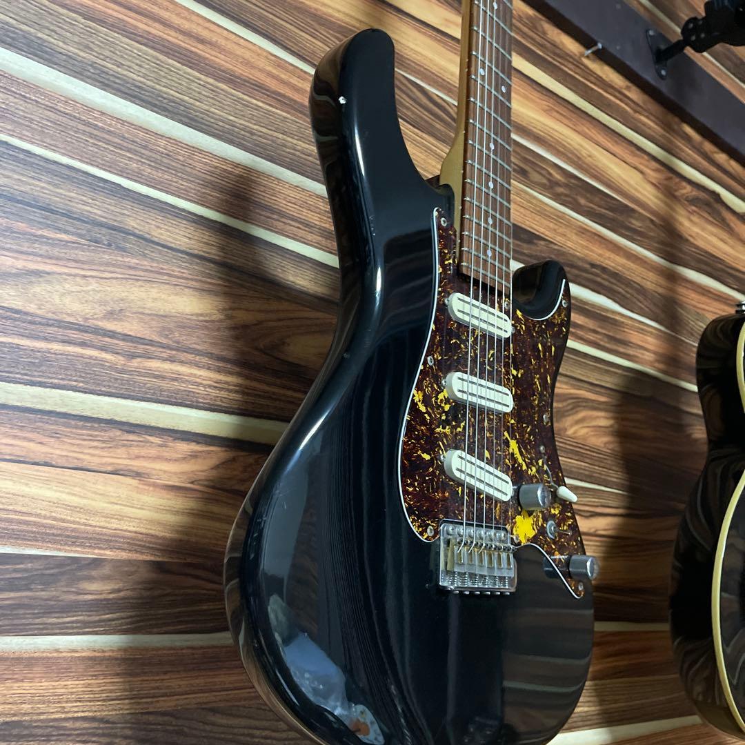 フェルナンデス　ストラト