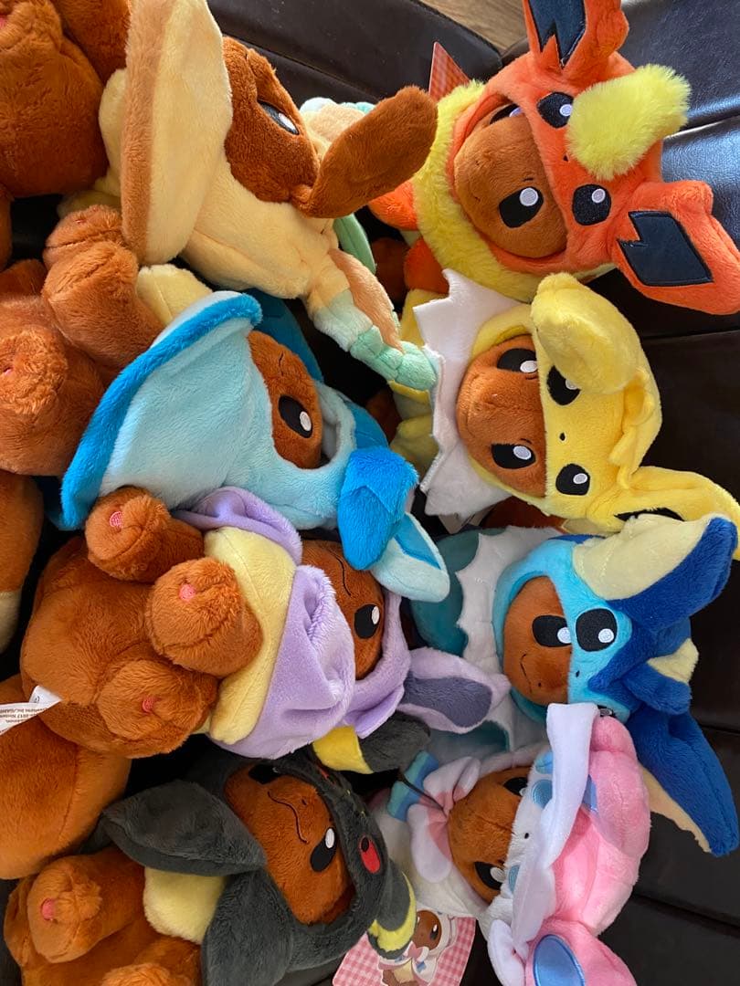 イーブイ　ポンチョ　ぬいぐるみ　8体セット