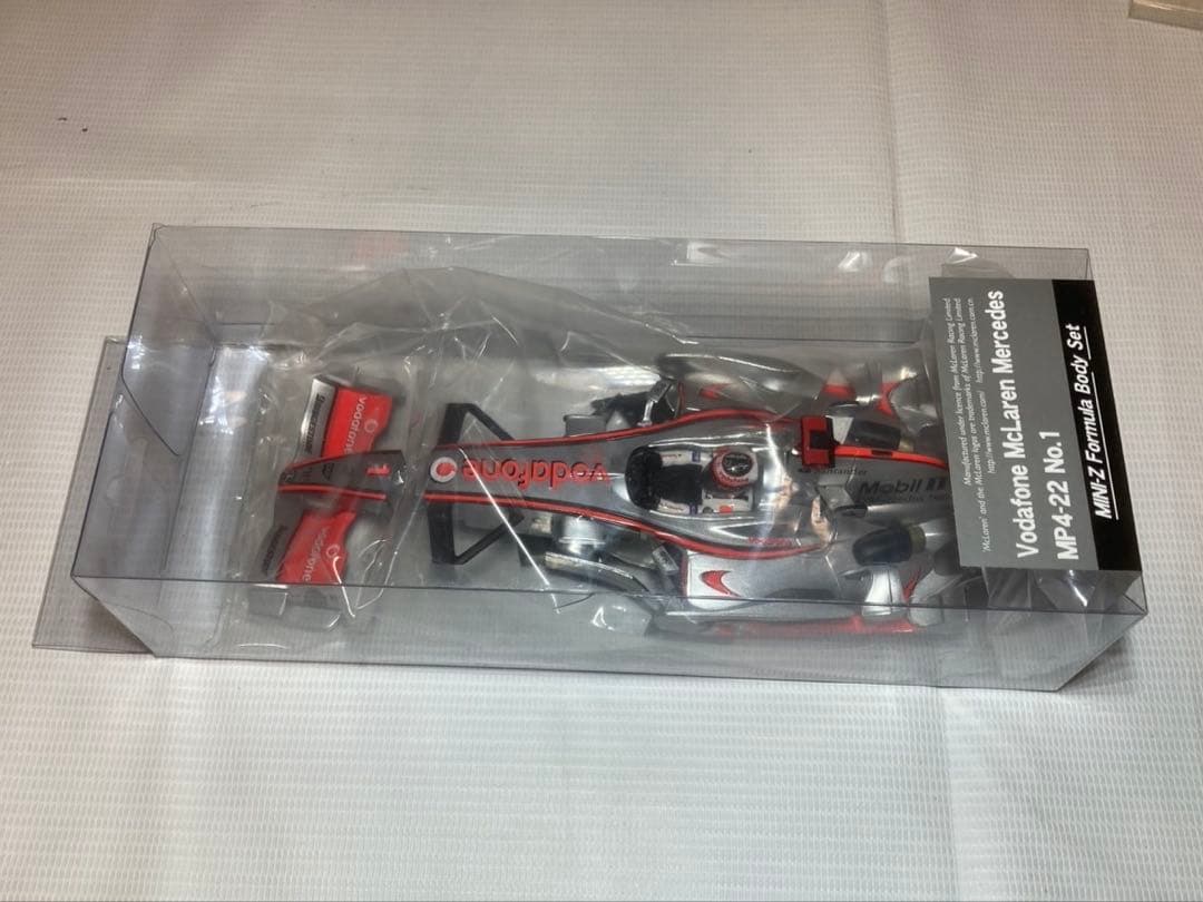 ミニッツ フォーミュラカーボディセット MP4-22 No.1