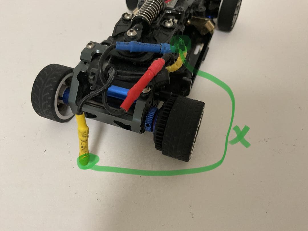 ミニッツ　電波機＋ミニッツボディシャシー×2 3点セット