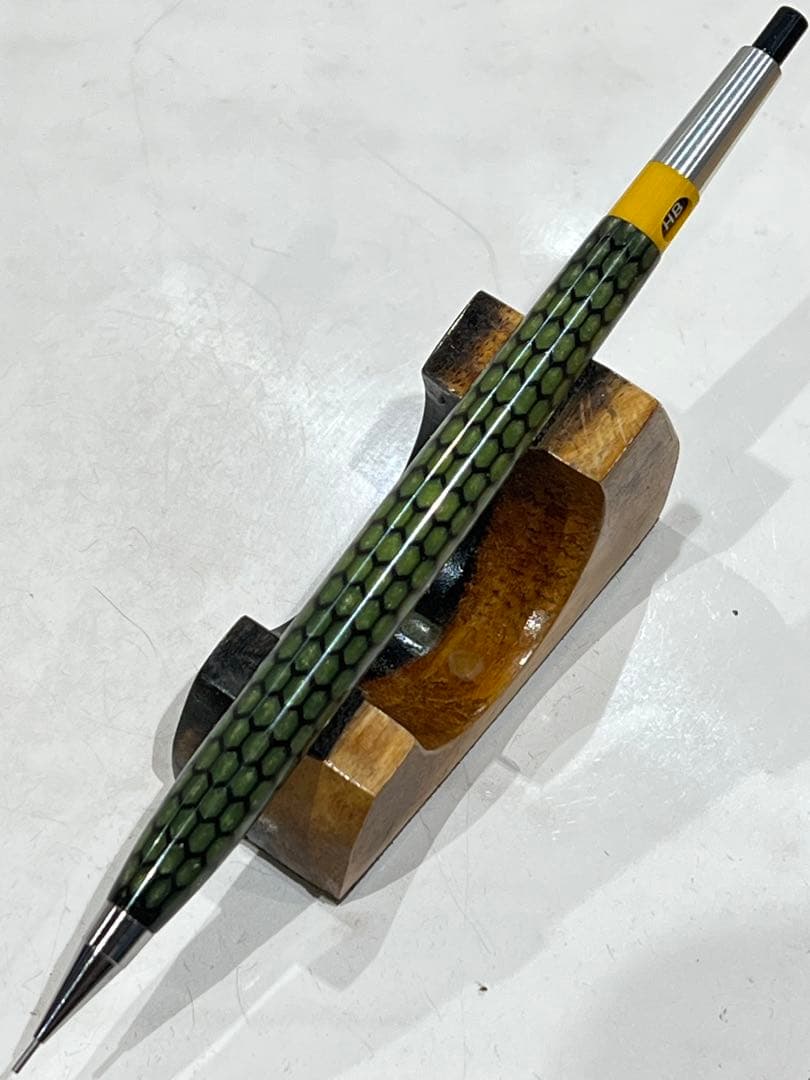 pg5+レジン(ハニカム柄)