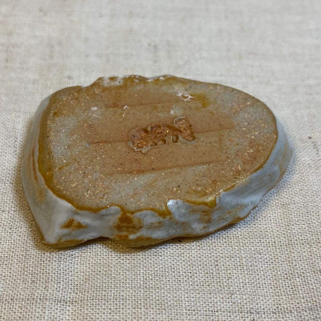 陶器　香合　鶏　にわとり　茶道具　在銘