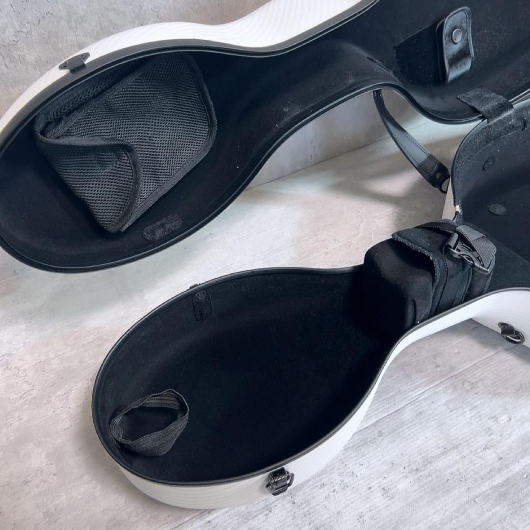 美品！　PURE GEWA ゲバ　チェロケース　白　ハードケース