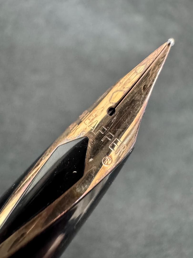 【SHEAFFER Targa】スターリングシルバー 万年筆 (14K金ペン先)