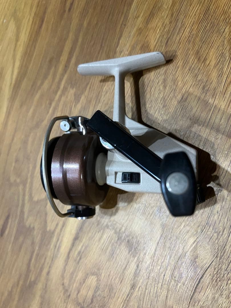 カーディナル3X タン　ベージュ　メタリックブラウン