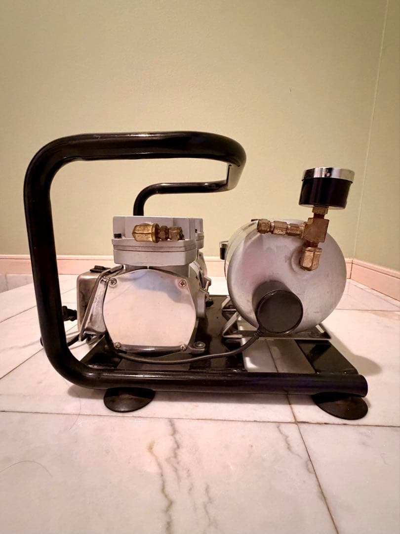 エアブラシ + ミニ エア コンプレッサー セット