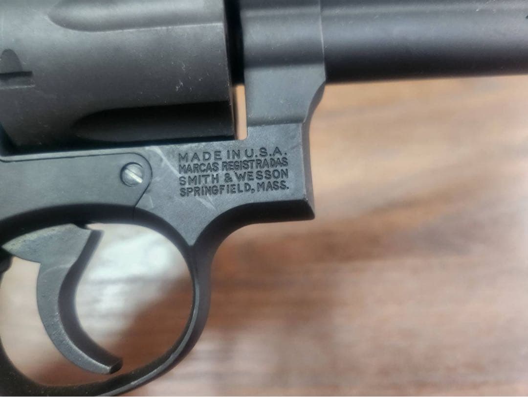 スミスアンドウェッソン 357マグナム
