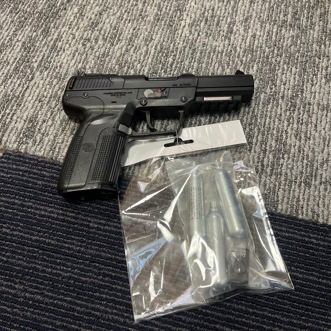 マルシン　ファイブセブン Co2 ガスガン