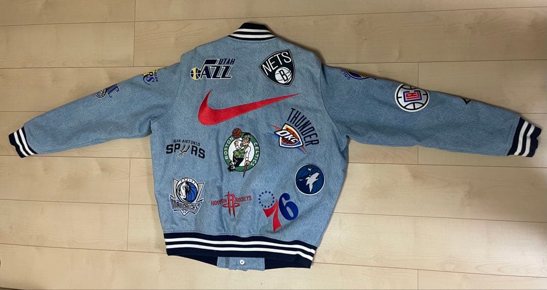 美品！シュプリームSupreme×NIKE NBA デニムスタジャンブルゾン　M