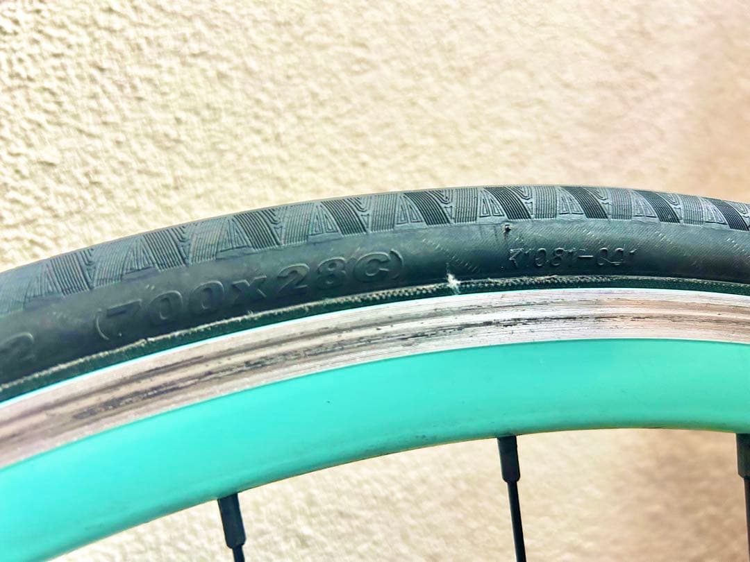 ビアンキ【Bianchi純正】クリンチャーホイール＆タイヤ後輪★珍しいチェレステ