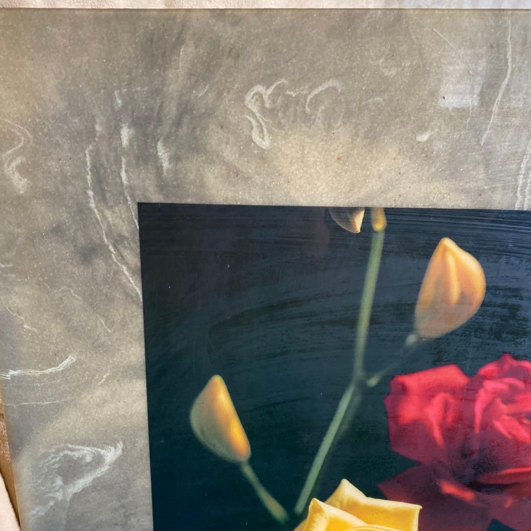 【希少！大理石額縁】バラの写真　縦54㌢横46.5㌢厚さ1.8㌢