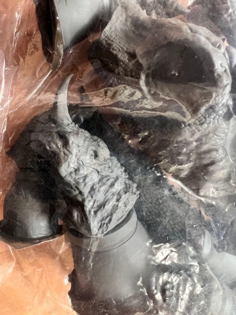 コモリ プロジェクト　ネロンガ　ソフビキット　海洋堂　ウルトラマン　怪獣