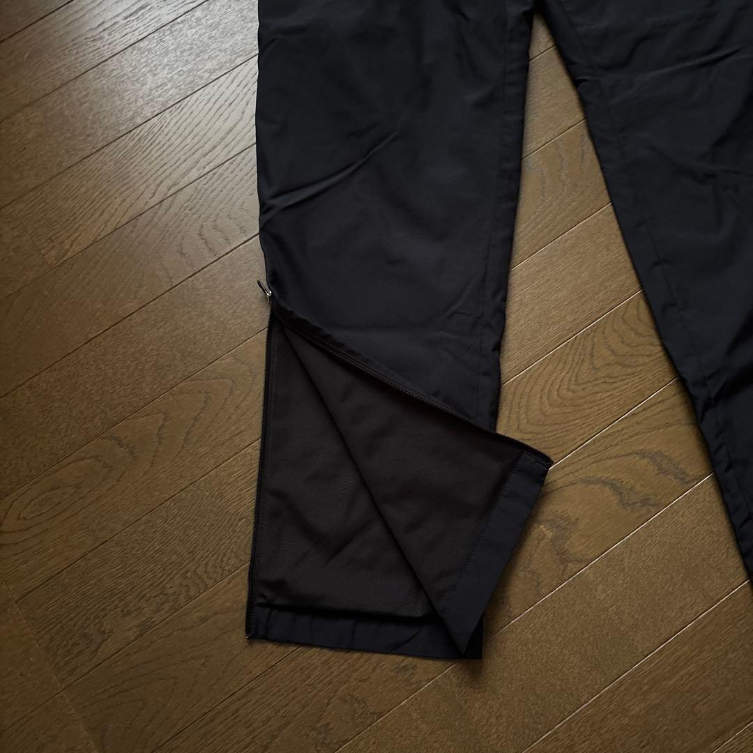 アシックス ウインドブレーカー 上下セット　メンズ　裏トリコット　セット販売です