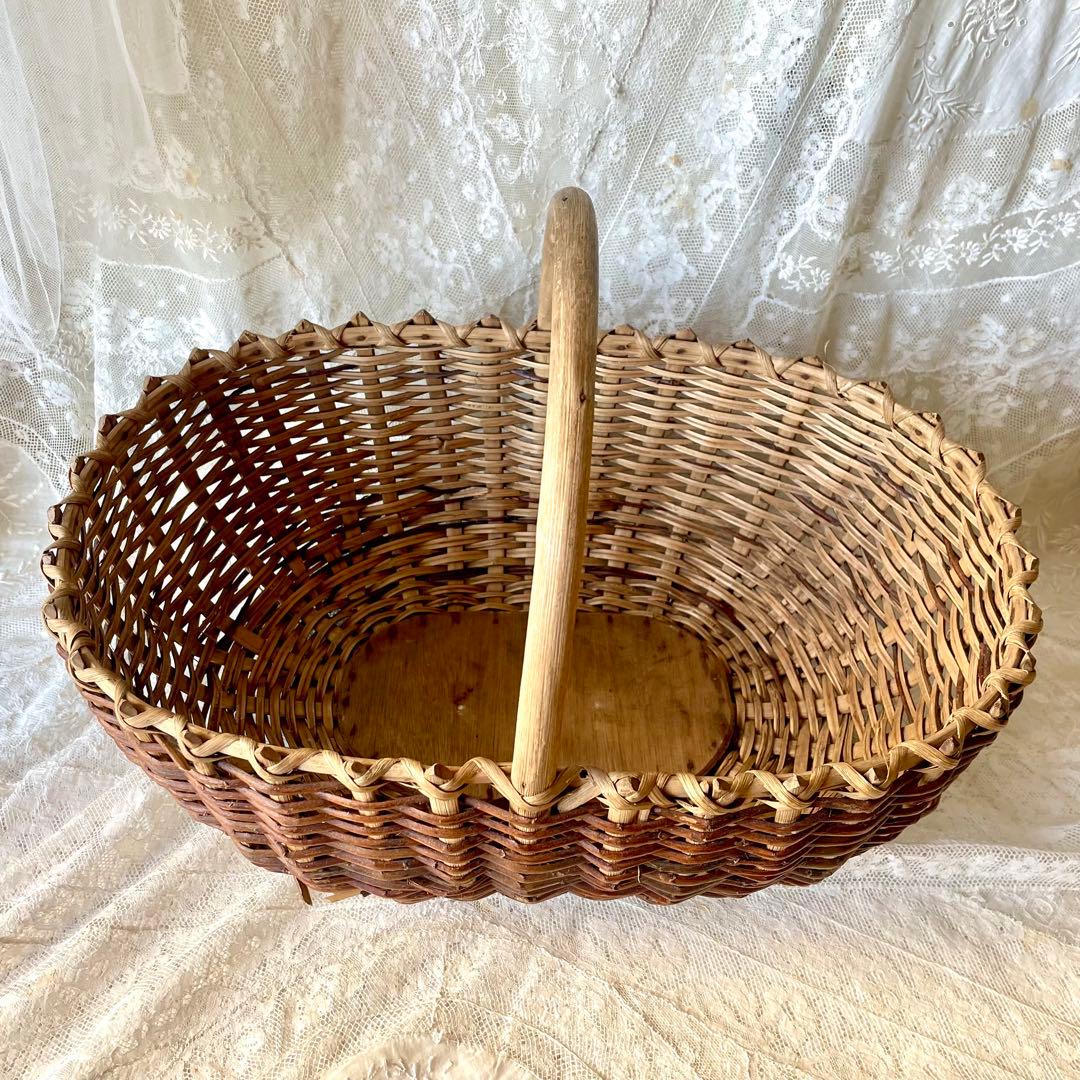 アンティークパニエ　ハンドル付き籠　フランスアンティーク　かごカゴ　赤ずきん