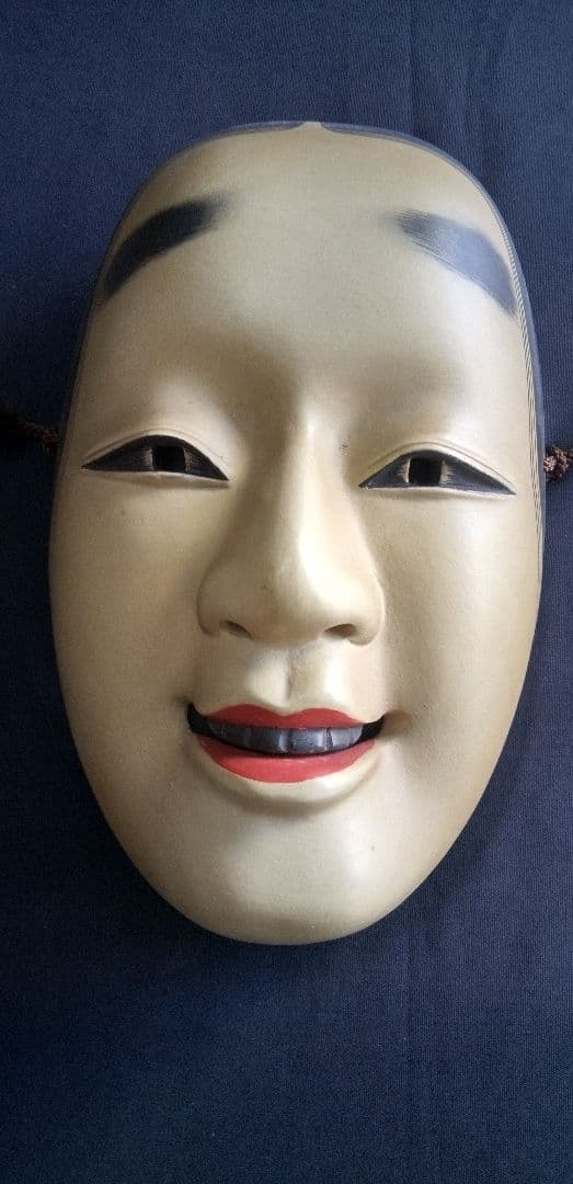 ミ*シ様 木彫能面、横 約13cm