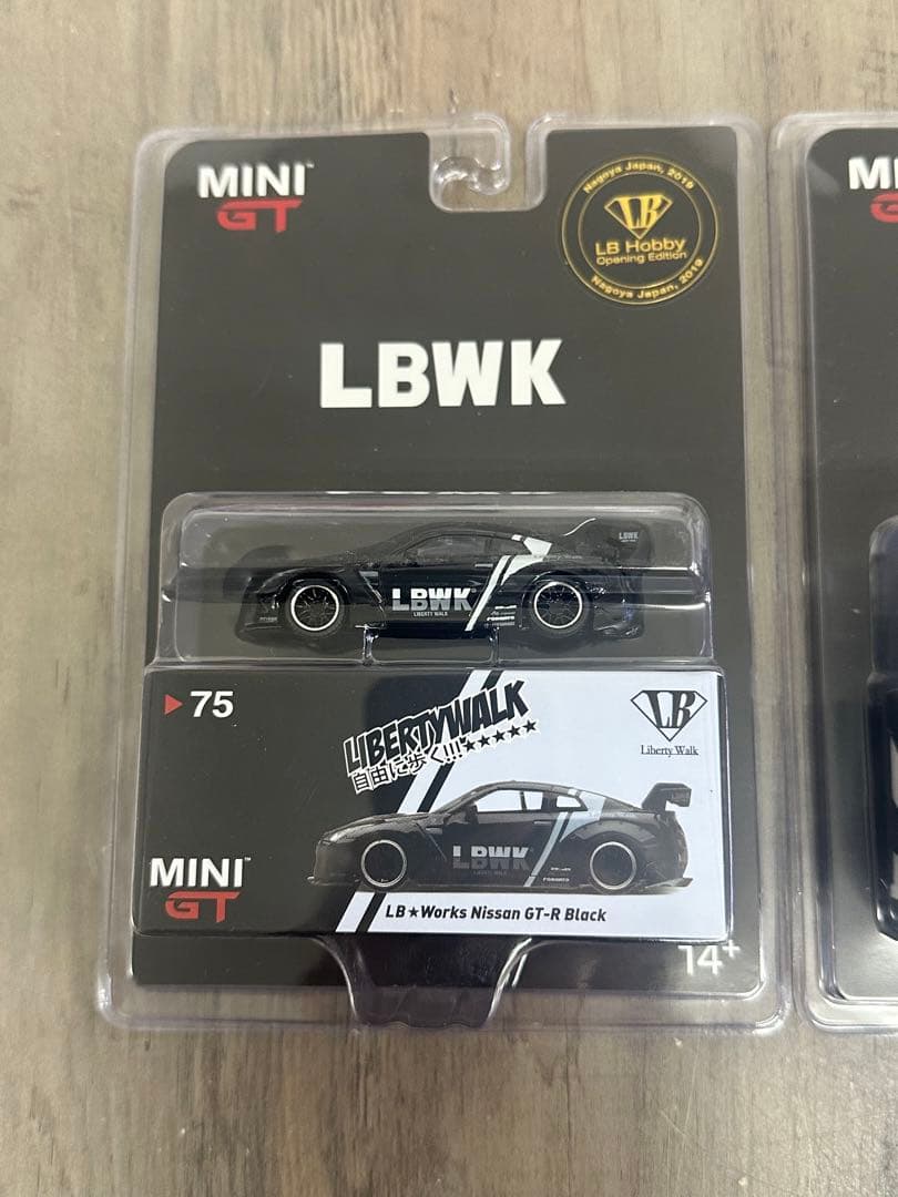 MINI GT LBWK Nissan GT-R ブラック 2台セット