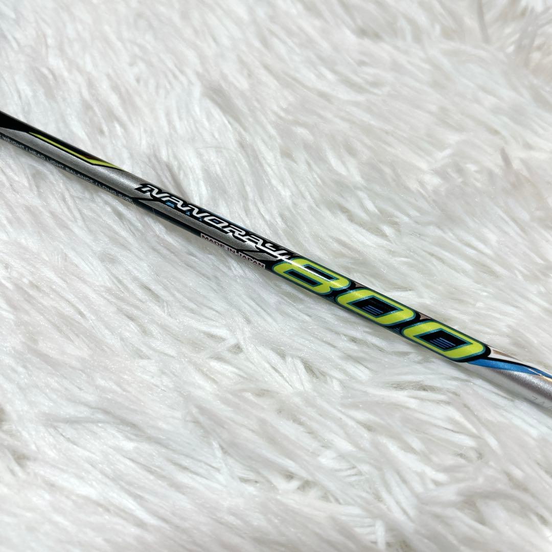 美品 YONEX ヨネックス バドミントンラケット NANORAY 800 廃盤