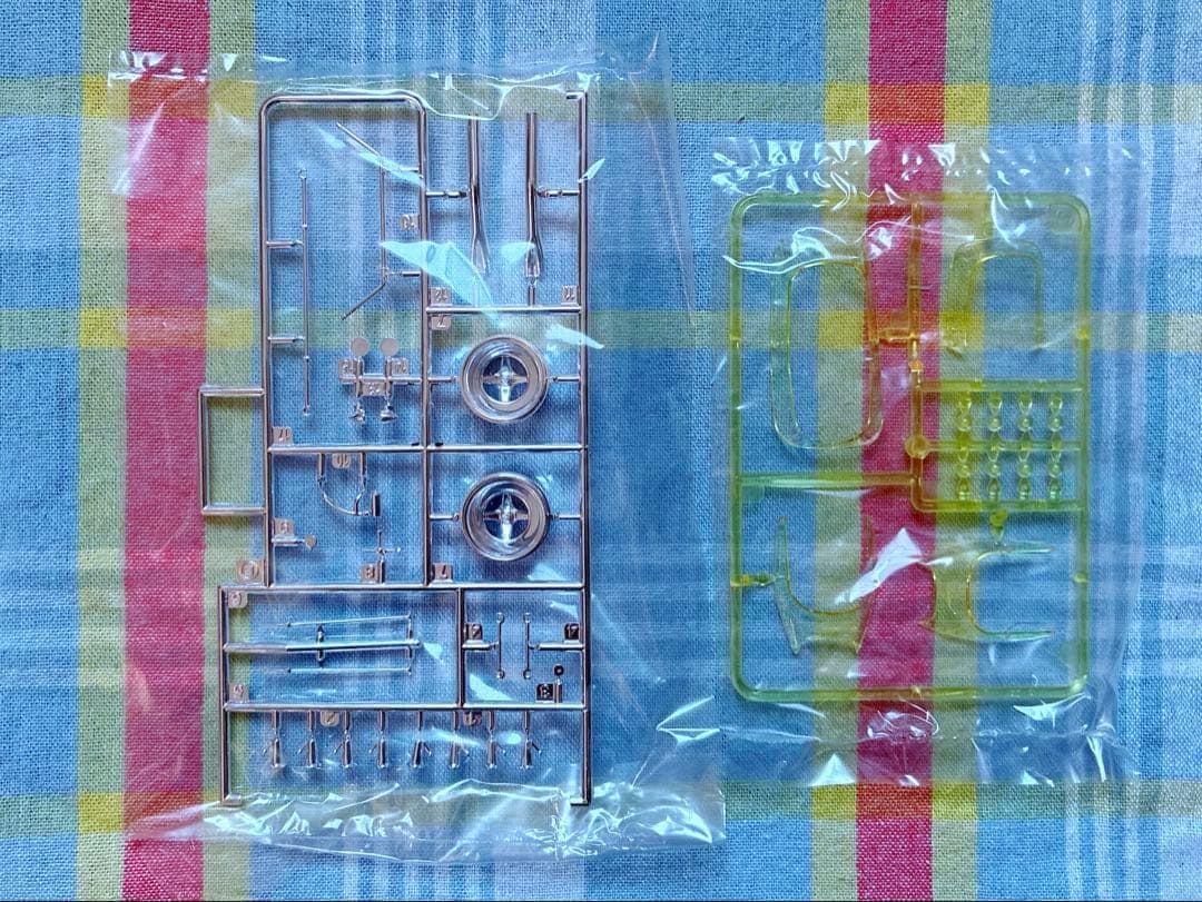 絶版 エブロ 1/20 ロータス 49B・フォード Ebbro 未組立品