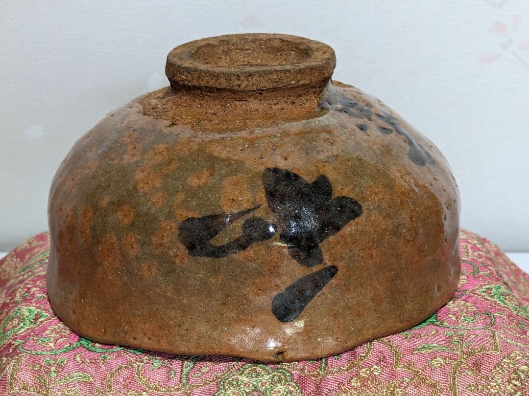 ♦古格 茶道具 手捏ね 手捻り 抹茶碗 時代物 古美術品 銀化現象 骨董品