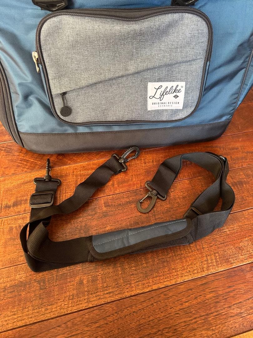 【美品】Lifelike ペットキャリー リュック 耐荷重15kg ネイビー