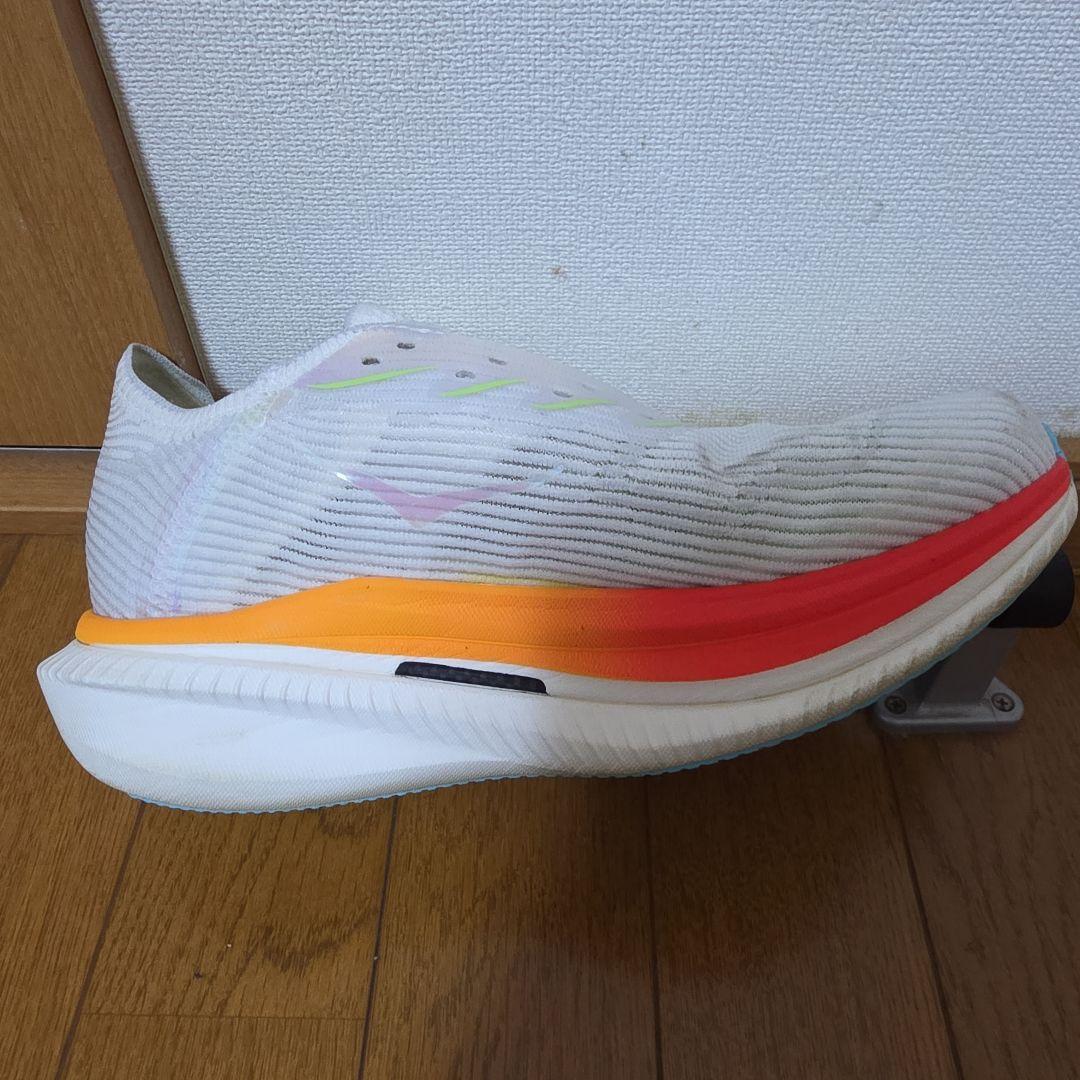 HOKA CIELO X1 　レーシングシューズ