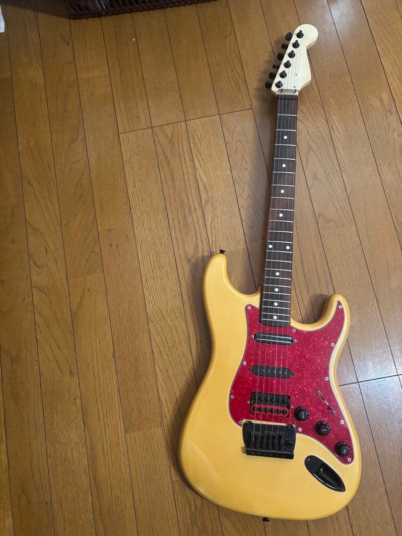 エレキギター二本セット、バラ売り不可ジャンク品