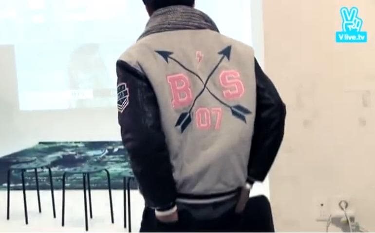 BTS OFFICIAL 59151 韓国 公式 2015 スタジアムジャンパー