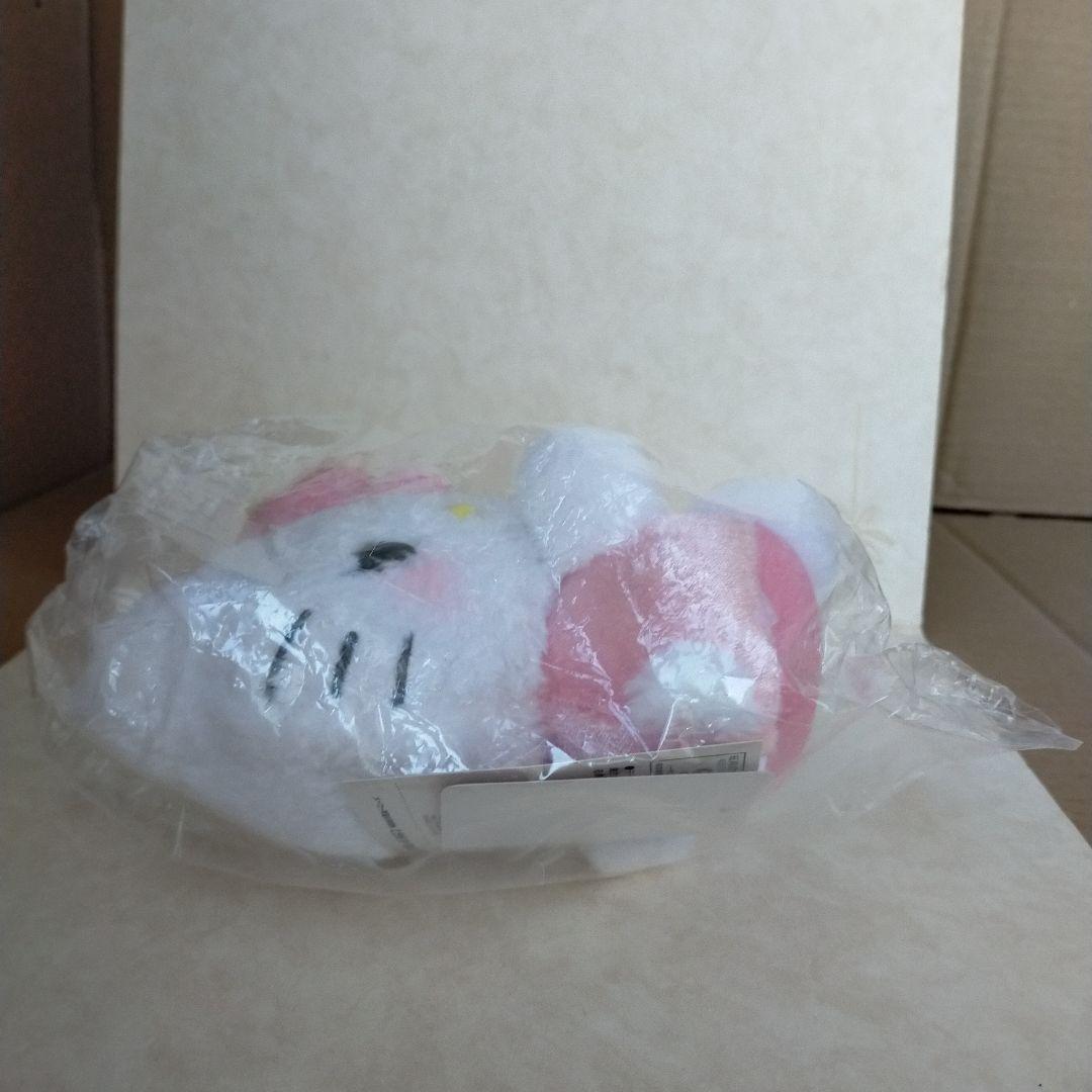 未使用紙タグ付き キティ 50周年 Anniversary ぬいぐるみ まつげ