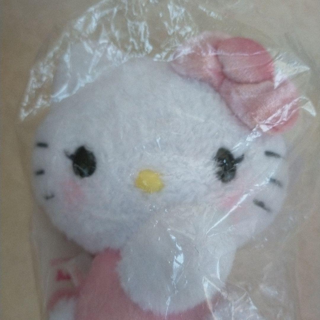 未使用紙タグ付き キティ 50周年 Anniversary ぬいぐるみ まつげ