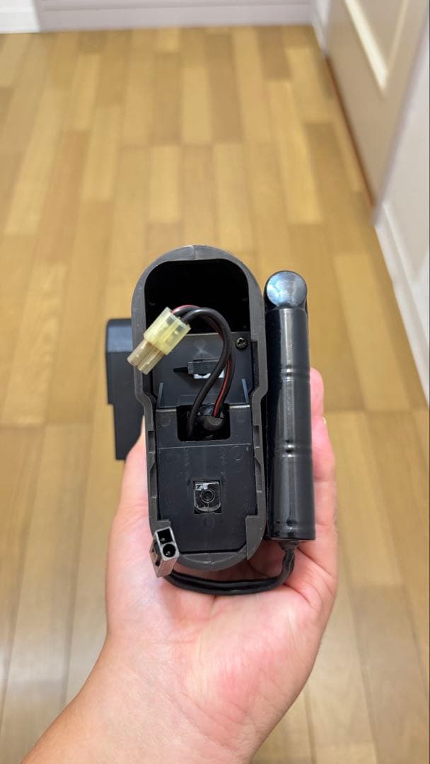 電動ガン P−90付き