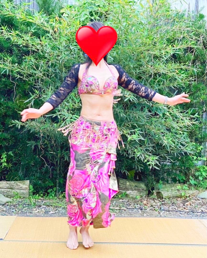 更にお値下げ早いものがち　　　　　　 ベリーダンス衣装