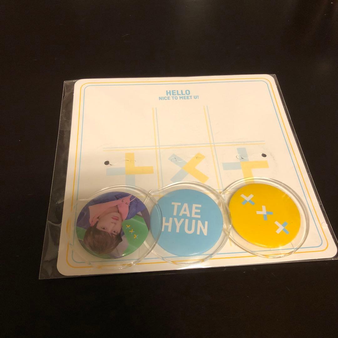 テヒョン クリアファイル 缶バッジ フォトスタンド キーホルダー txt