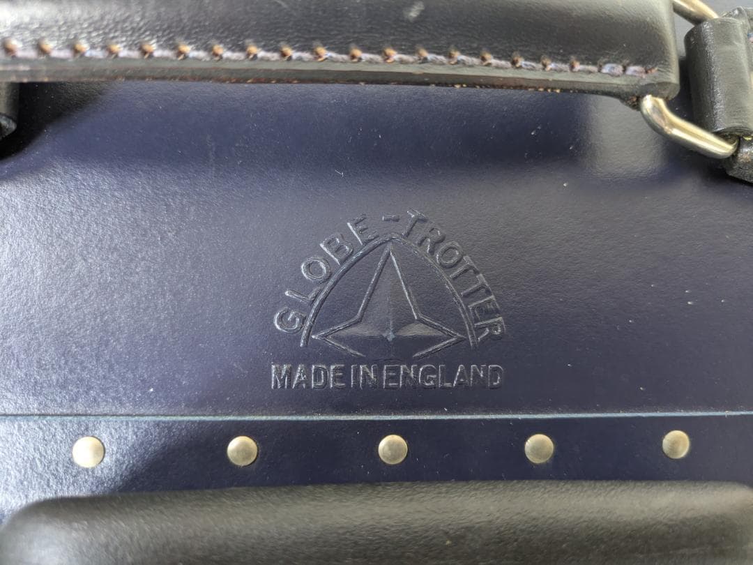 GLOBE TROTTER グローブトロッター スーツケース ネイビー 二輪