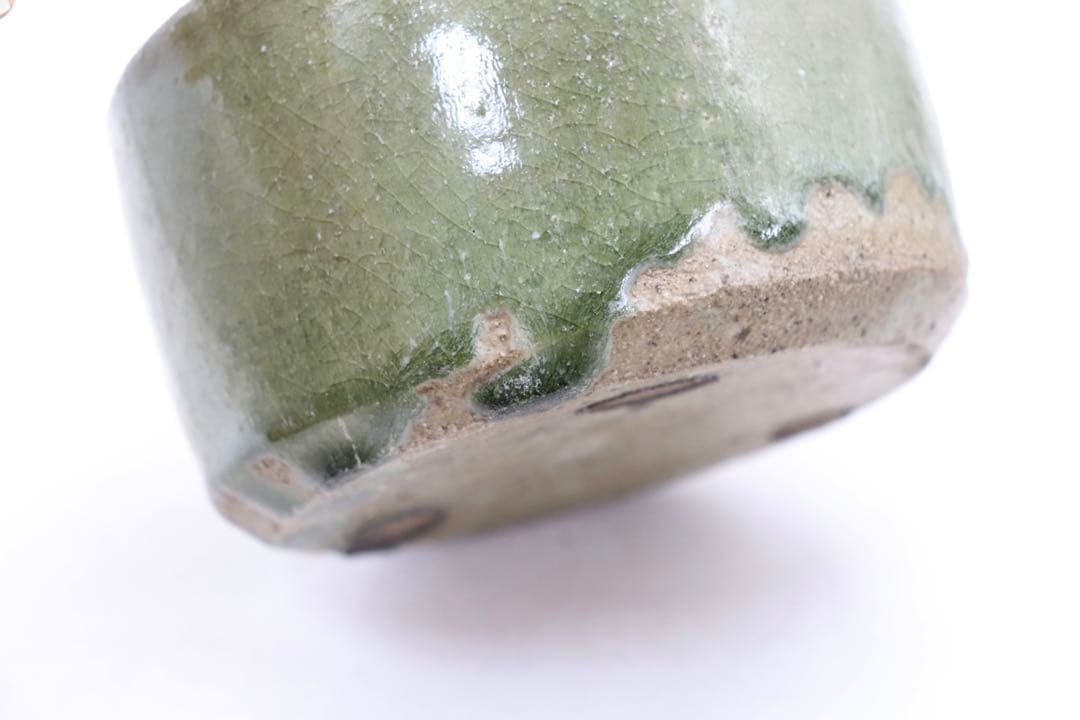 坂田甚内作　緑釉瓶　花入　送料込み250612