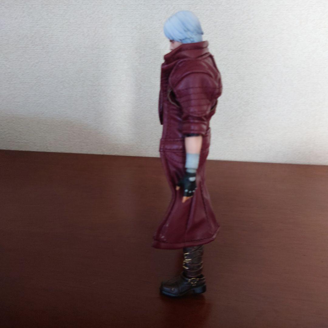 千値練 Devil May Cry 5 フィギュア　ネロ　ダンテ
