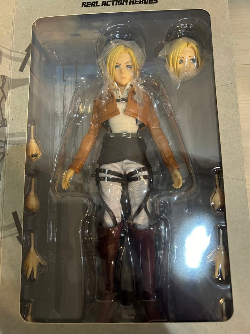 【未開封品】RAH リアルアクションヒーローズ 進撃の巨人 アニ・レオンハート
