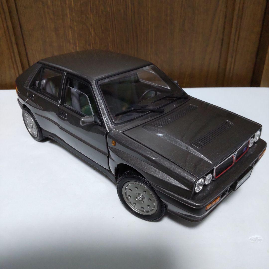 ランチア デルタ HF インテグラーレ 16V グリジオクォーツ サンスター