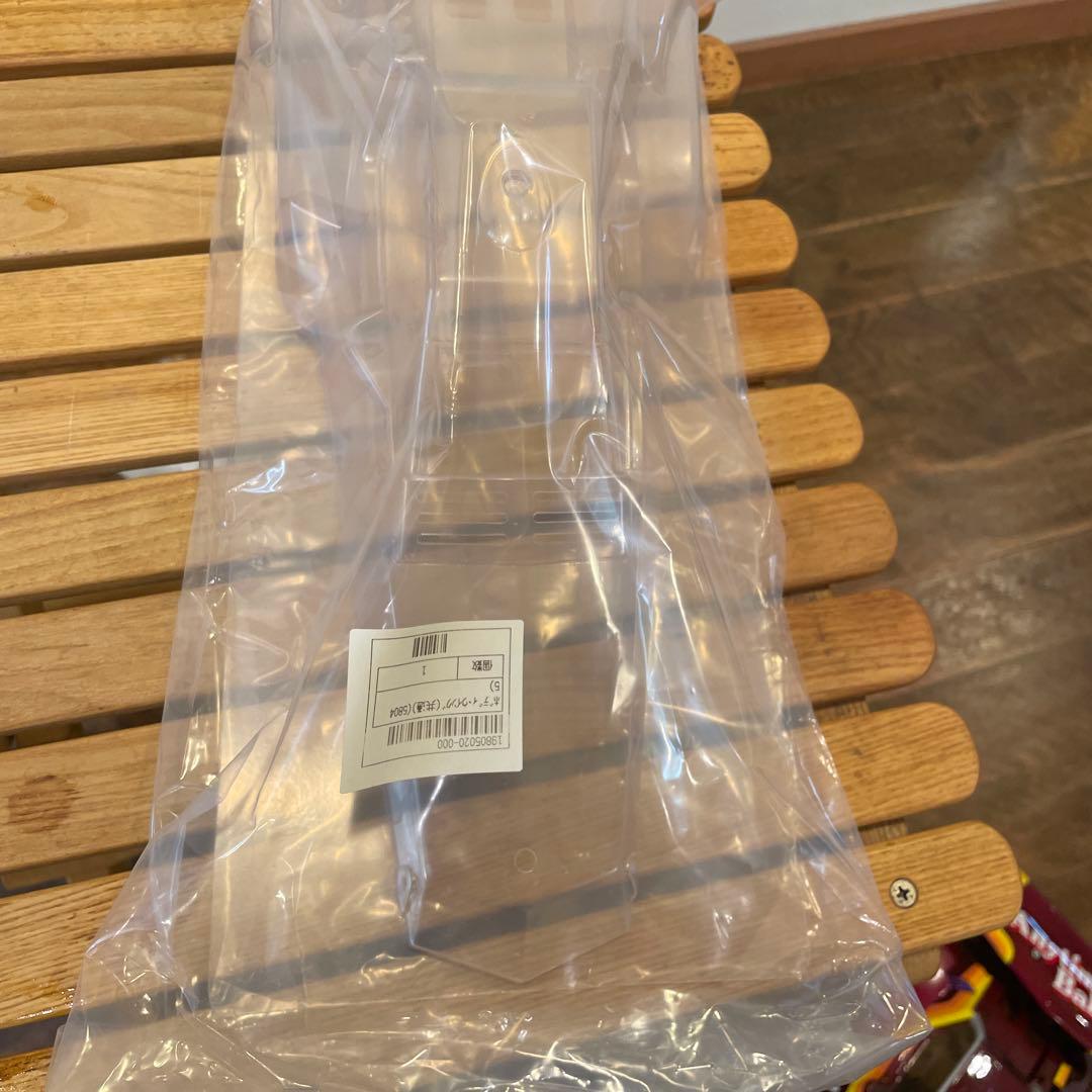 京商RB5 ホーネットボディー　未塗装ボディー付