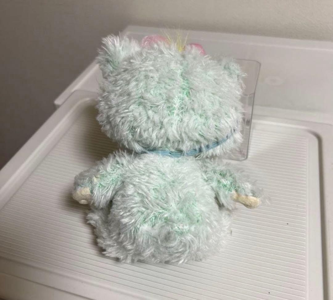 ユニベアシティのぬいぐるみ、ぬいぐるみバッチのセット（ブルー、パイ、バニラ）