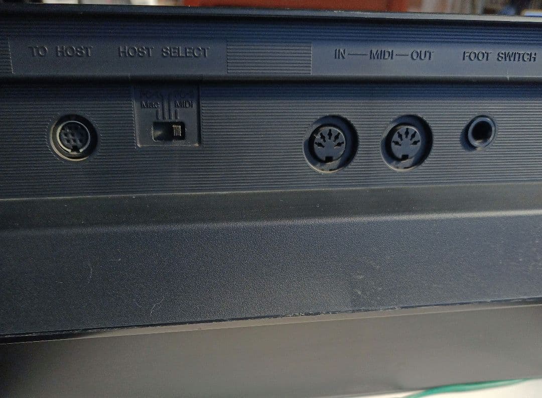 Yamaha PSR-540 61鍵盤キーボード