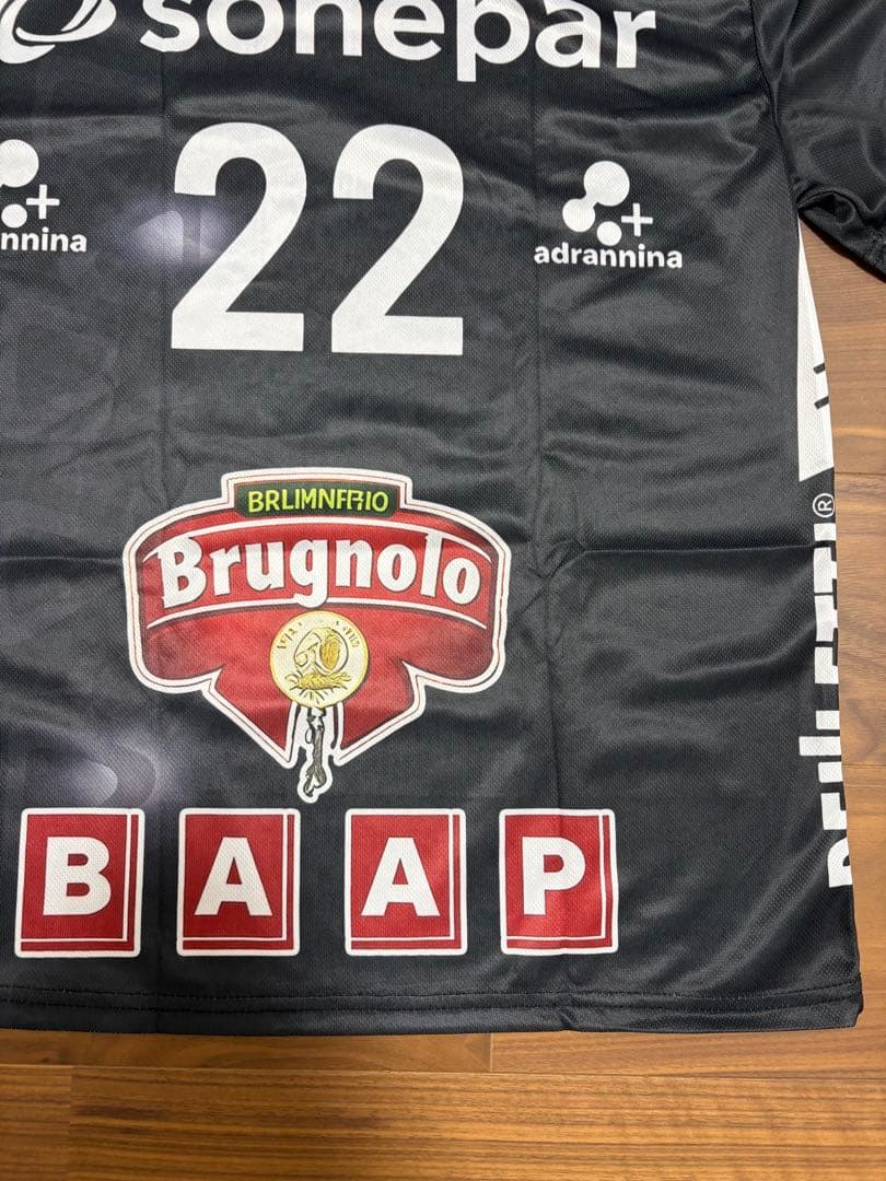 【激レア/新品】セリエA パドヴァ ユニフォーム 豪華ロゴ入り　バレーボール