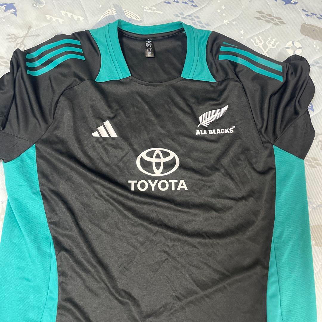 オールブラックスウェア (トヨタスポンサー入り)