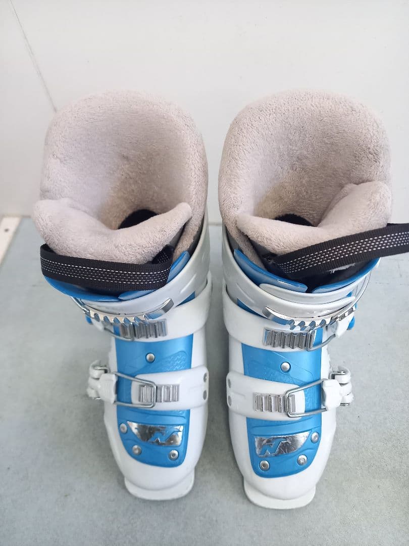 K2 ジュニアスキー3点セット　板124cm　ブーツ21.5ｃｍ