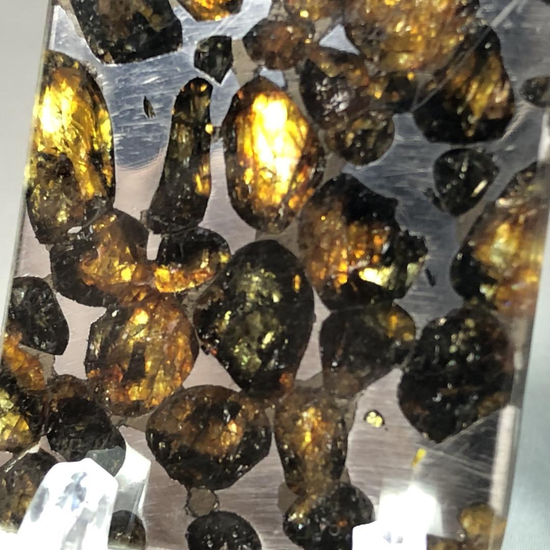 5*☆様 パラサイト隕石 隕石　石鉄隕石　セリコ隕石 美品　重さ約9ｇ　ケース付