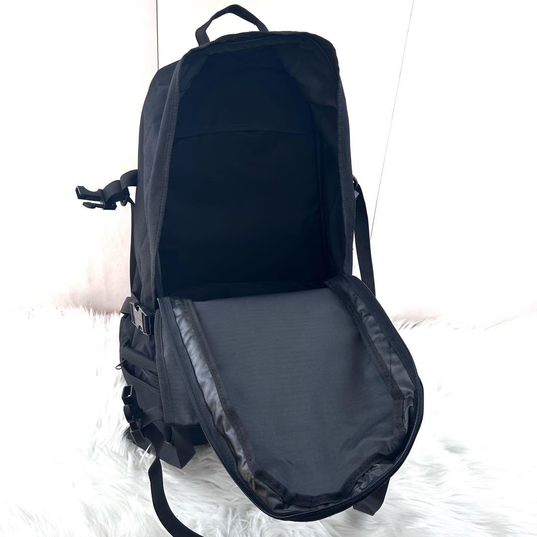 多機能バックパック　northwave リュック　スノボー　ストリート　ブラック