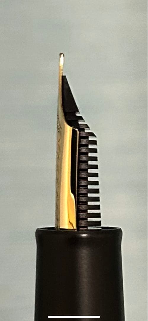 セーラー万年筆 エボナイト彫刻万年筆 夜霞　細字